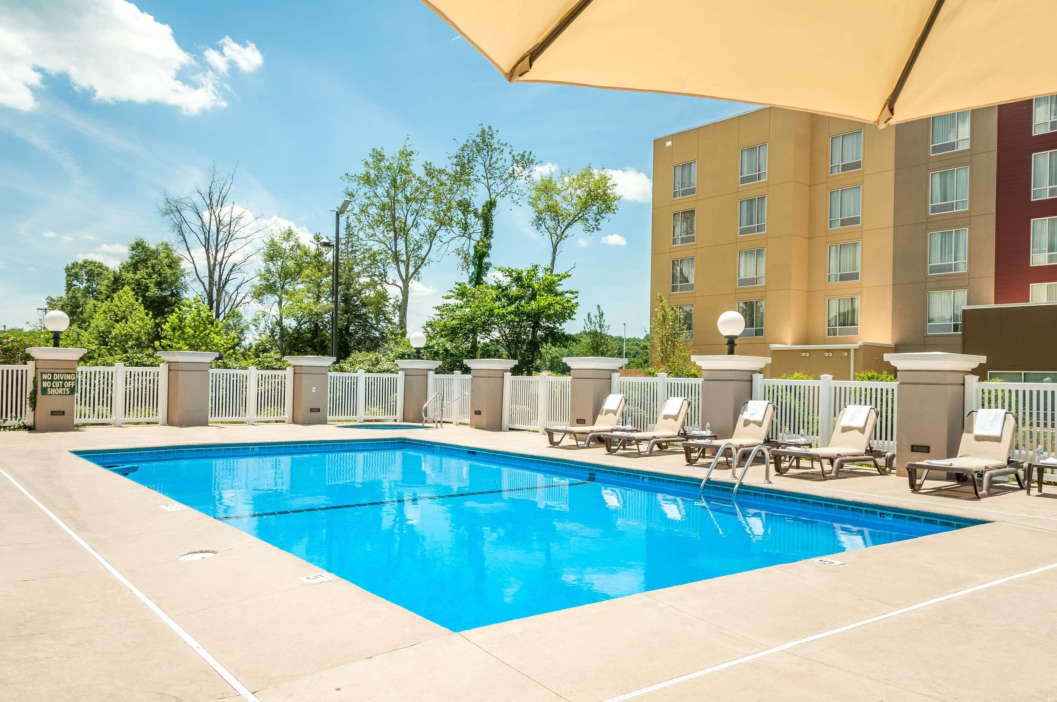 Country Inn & Suites By Radisson, Cookeville, Tn Exteriör bild