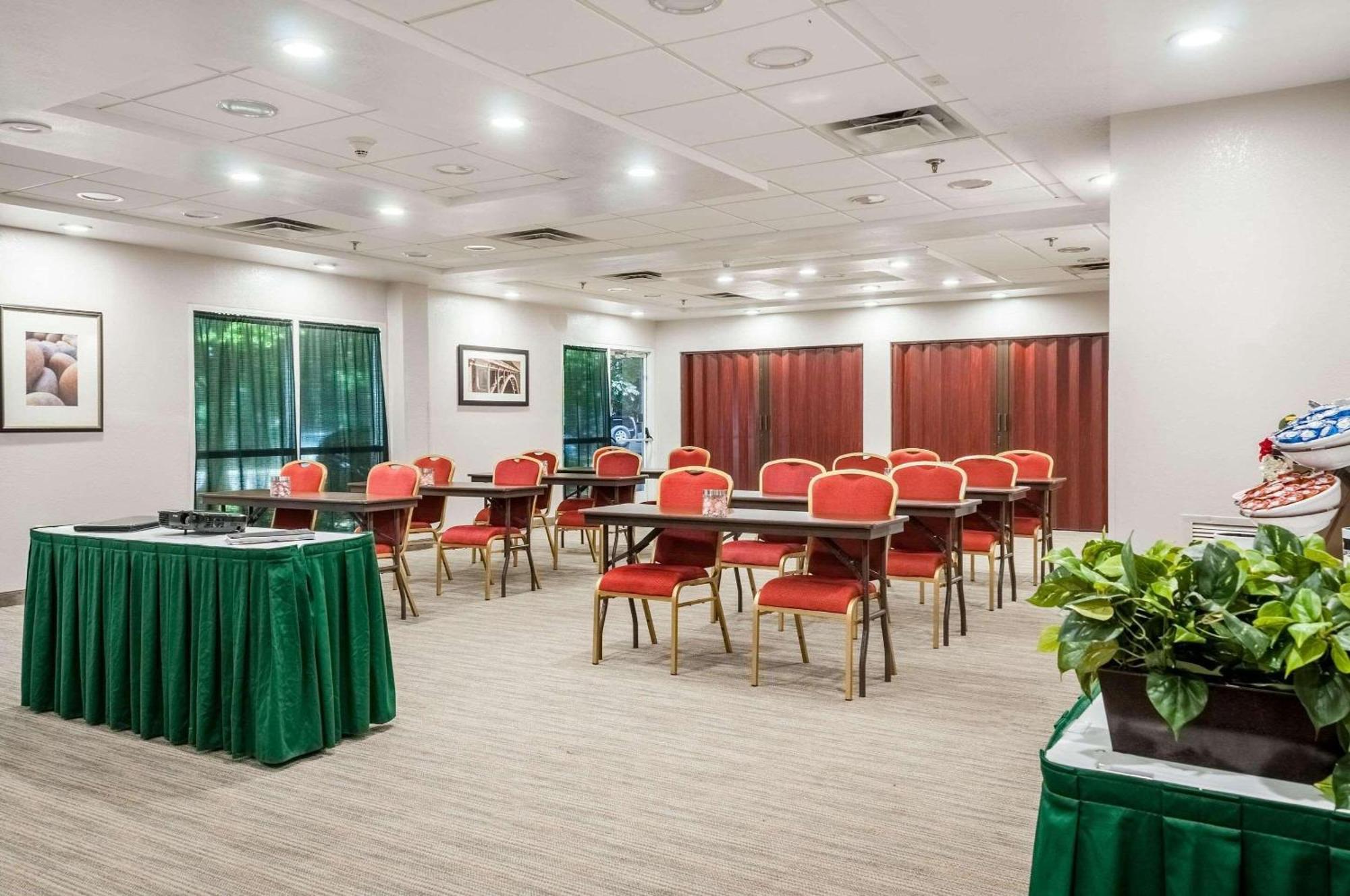 Country Inn & Suites By Radisson, Cookeville, Tn Exteriör bild