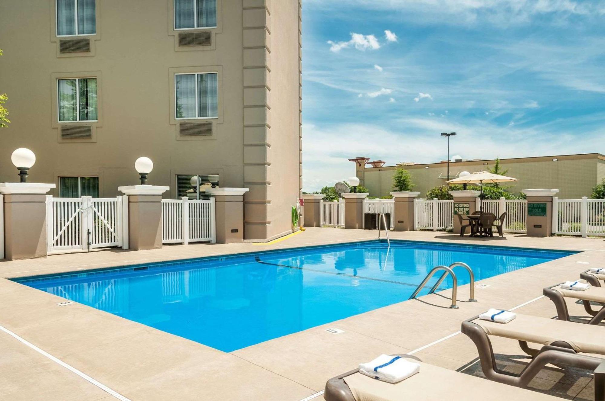 Country Inn & Suites By Radisson, Cookeville, Tn Exteriör bild